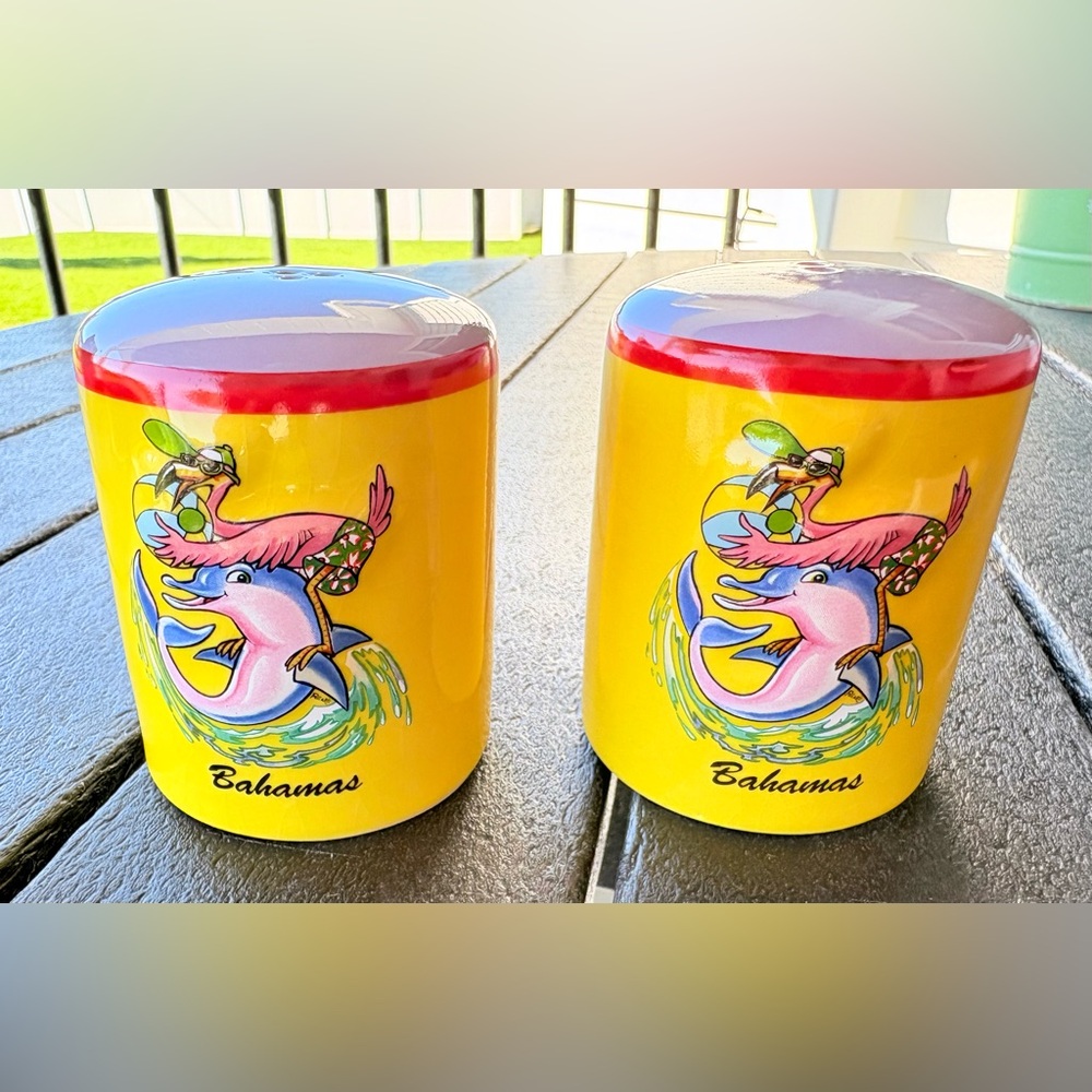 Colorful Vintage Bahamas Dolphin & Flamingos Salt and Pepper Shakers
